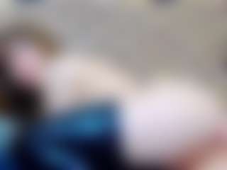 ivorydreams's Live Sex Cam Show
