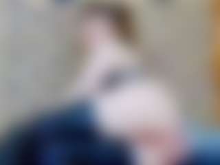 ivorydreams's Live Sex Cam Show