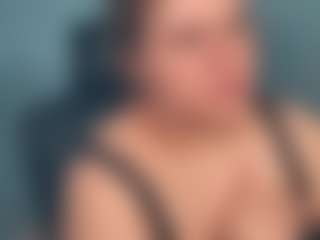 Live cam show with Ally - Blue Eyes on sexytreat.net