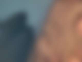 Live cam show with Ally - Living Room on Camsoda