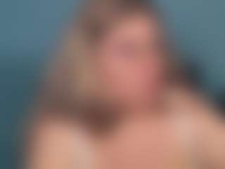 Live cam show with Ally - Pregnant on Camsoda