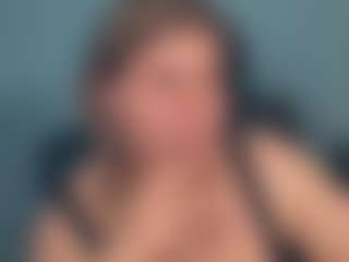 Live cam show with Ally - Grey Eyes on Camsoda