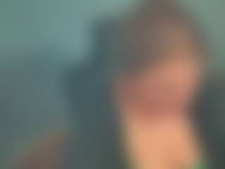 Live cam show with Ally - Milk on sexylive.show