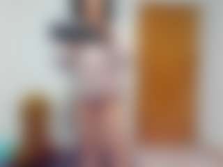 nikol32's Live Sex Cam Show