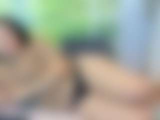 Live cam show with nikol32 - Housewife on Milf Play
