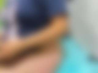 nikol32's Live Sex Cam Show