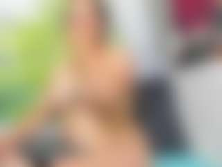 Live cam show with nikol32 - Housewife on Camsoda
