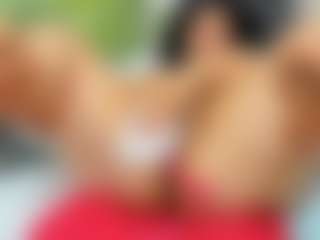 nikol32's Live Sex Cam Show