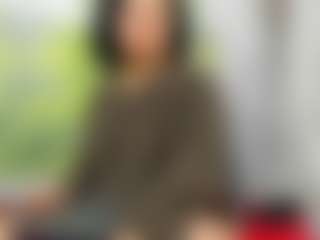 Live cam show with nikol32 - Living Room on parknlotfishbdy