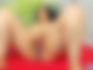 Live cam show with nikol32 - Housewife on Milfs Live