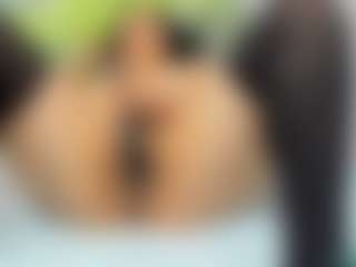 Live cam show with nikol32 - Wife on Camsoda