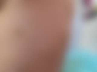 nikol32's Live Sex Cam Show