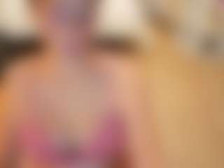 Live cam show with sofiastevens - Granny Big Ass on StripNow