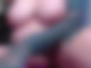 ChubbyPussycat's Live Sex Cam Show