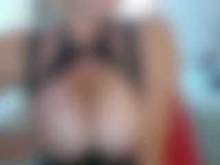 lulu7870's Live Sex Cam Show