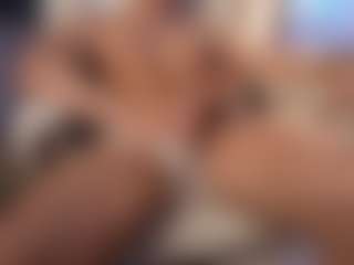 Live cam show with luckyforesk1n - Tease on Cam Slut