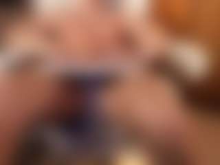 luckyforesk1n's Live Sex Cam Show