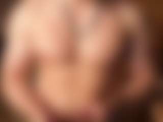 luckyforesk1n's Live Sex Cam Show