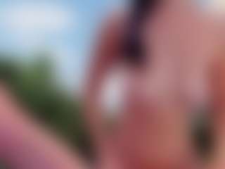 Live cam show with GanseloMix - Gagging on Camiplay Live