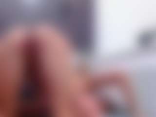 Live cam show with GanseloMix - Gagging on fuklive.com