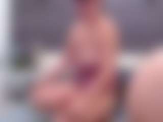 Live cam show with GanseloMix - Sex on Camsoda
