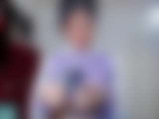 johanadoll69's Live Sex Cam Show
