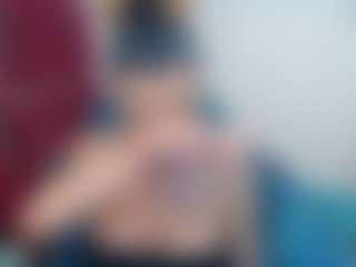 johanadoll69's Live Sex Cam Show