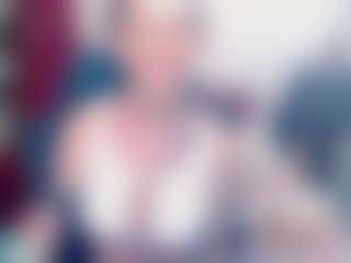 Live cam show with johanadoll69 - Implants on CamClone
