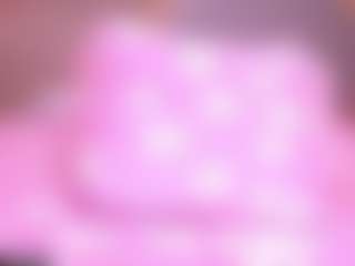 Live cam show with Danna Berlin - Smoking on Hubzter Live
