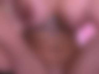 Live cam show with Danna Berlin - Oil on nudelive.tv