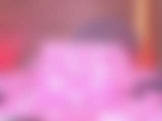Live cam show with Danna Berlin - Oil on Milfs Live