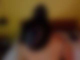 Live cam show with Naomhy - MILF on Stripli.com