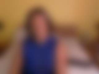 Naomhy's Live Sex Cam Show