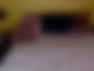 Naomhy's Live Sex Cam Show