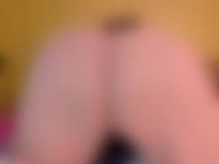 Naomhy's Live Sex Cam Show