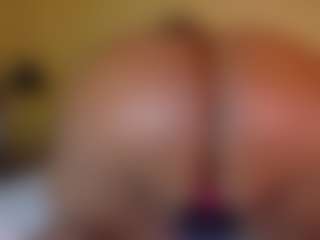 Naomhy's Live Sex Cam Show