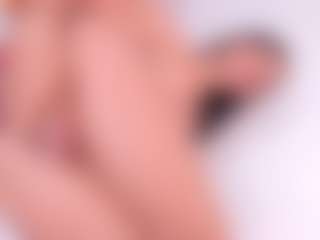 Live cam show with DayanaFrishman - White on CamClone | colombia