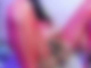 Carlacutee's Live Sex Cam Show