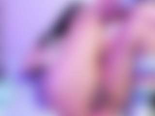 Carlacutee's Live Sex Cam Show