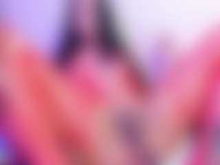 Carlacutee's Live Sex Cam Show
