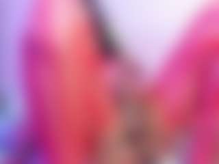 Carlacutee's Live Sex Cam Show
