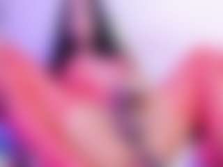 Carlacutee's Live Sex Cam Show