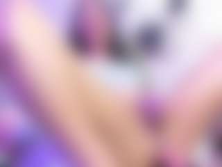 Carlacutee's Live Sex Cam Show