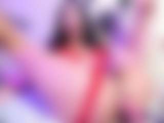Carlacutee's Live Sex Cam Show