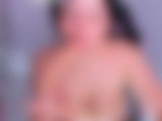 Wandaxs69's Live Sex Cam Show