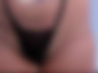 Wandaxs69's Live Sex Cam Show