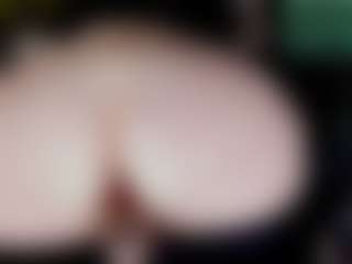 Live cam show with Doomed Nympho - Pawg on Hubzter Live