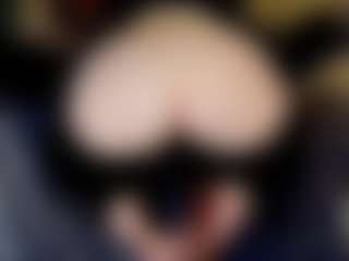 Live cam show with Doomed Nympho - Bbc on WildCum