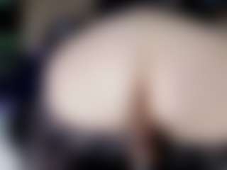 Live cam show with Doomed Nympho - Pawg on Camiplay Live