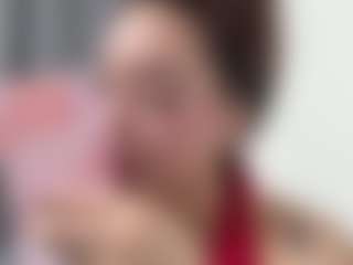 Live cam show with Liz Martins - Teen (18+) on Latina Girls